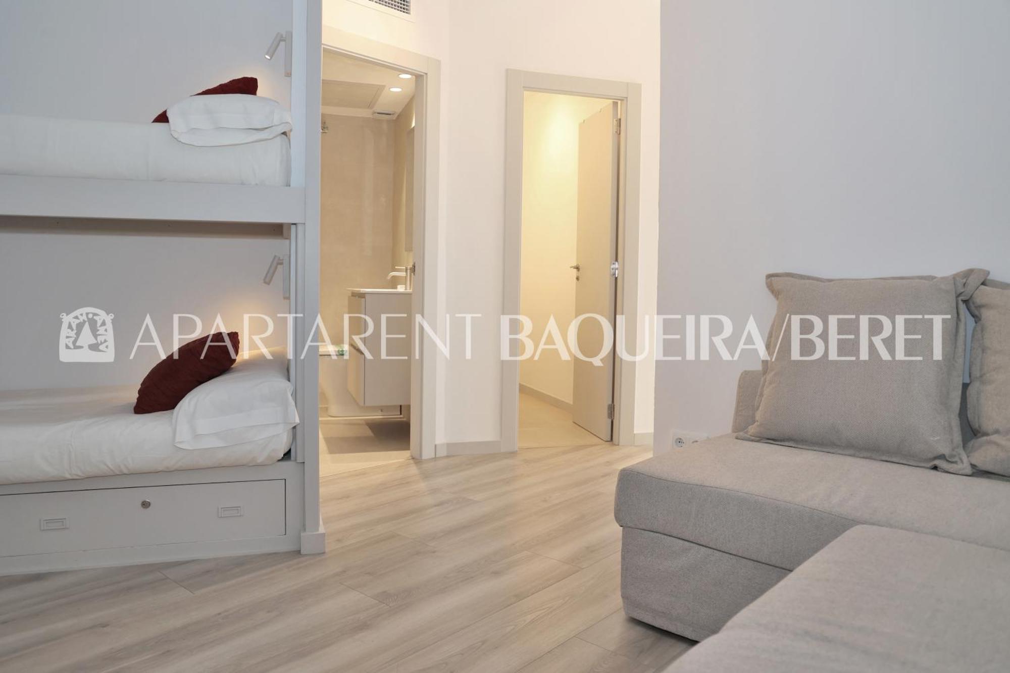 Apartarent 1500 Бакейра-Берет Екстер'єр фото
