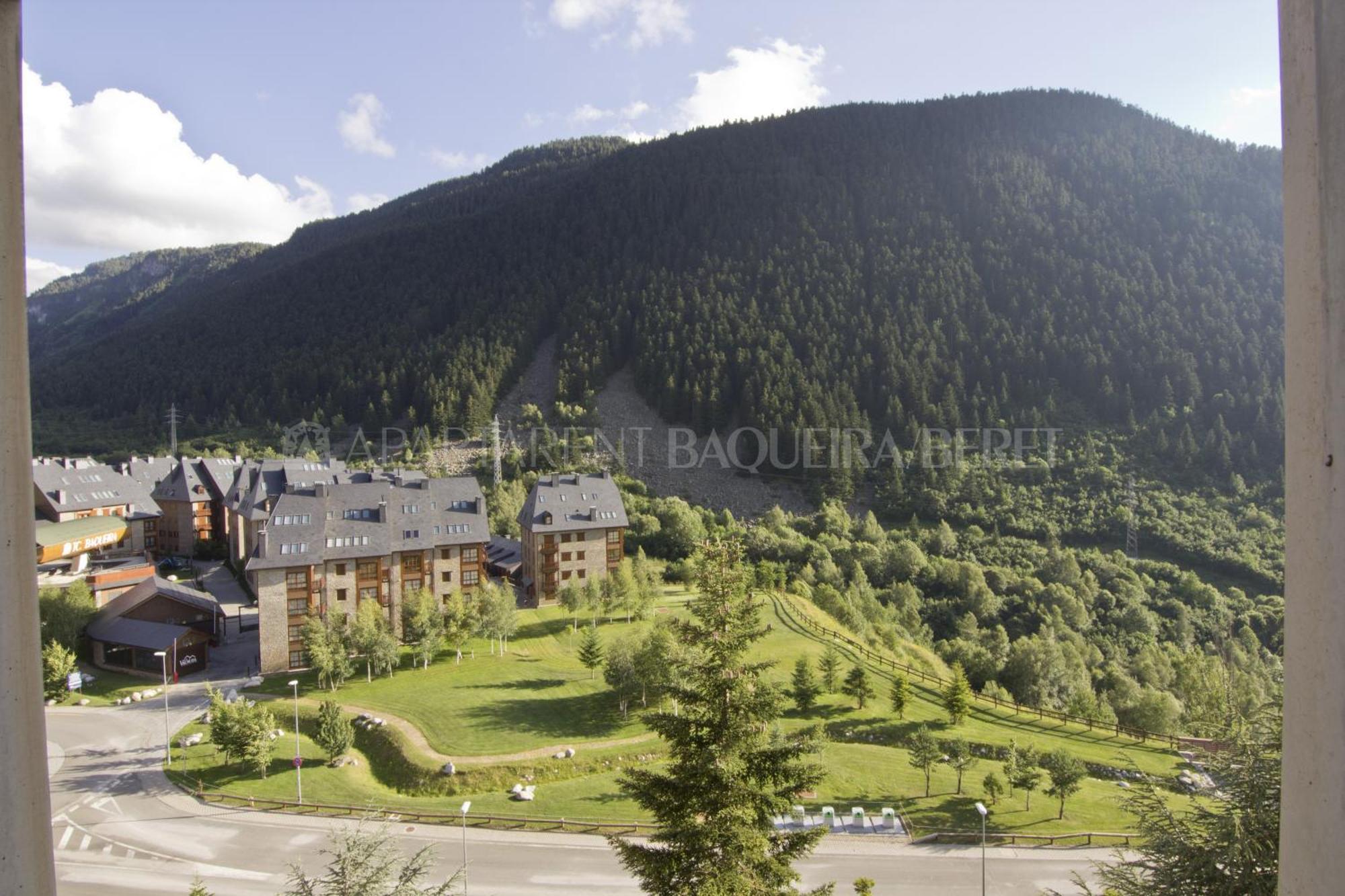 Apartarent 1500 Бакейра-Берет Екстер'єр фото